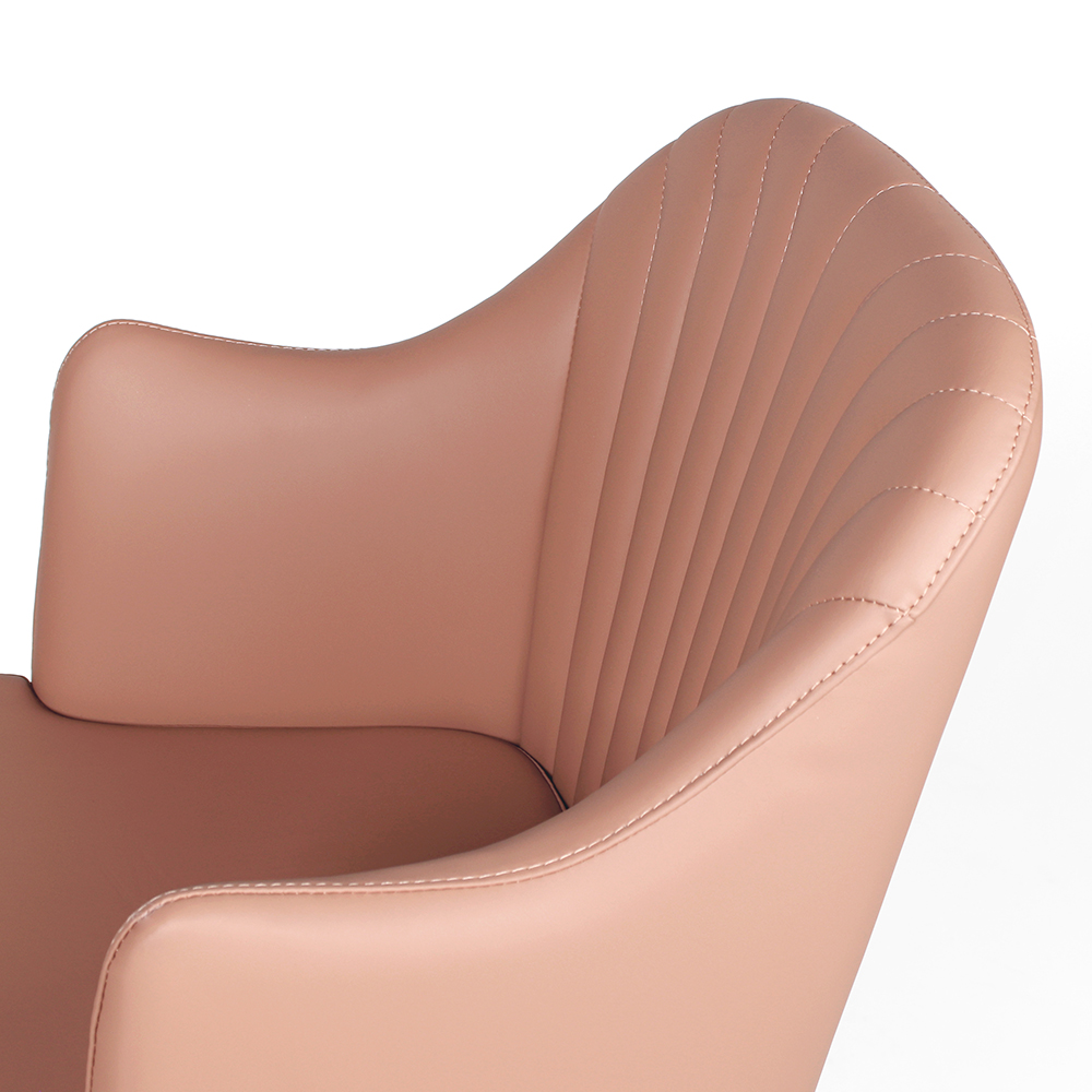 릴렉싱 바체어. Relaxing barchair