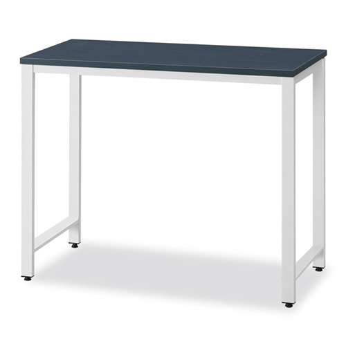 디셀 카페&바 테이블