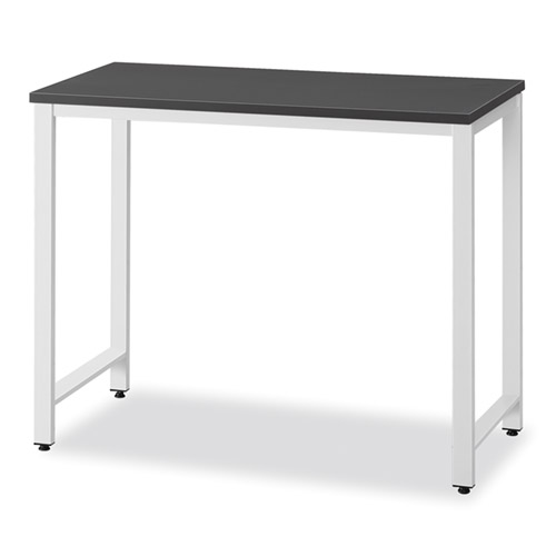 디셀 카페&바 테이블