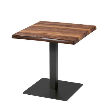 미란다 블랙 다리