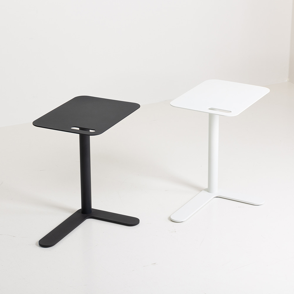 앵글 사이드 테이블. Angle Side Table