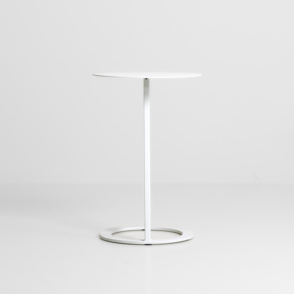 서클 사이드 테이블. Circle Side Table