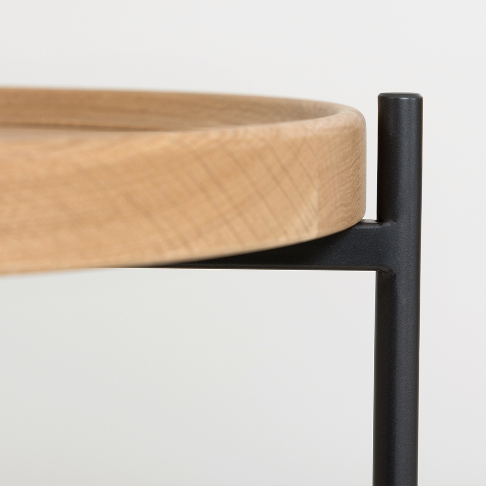 어라운드 사이드 테이블. Around side table