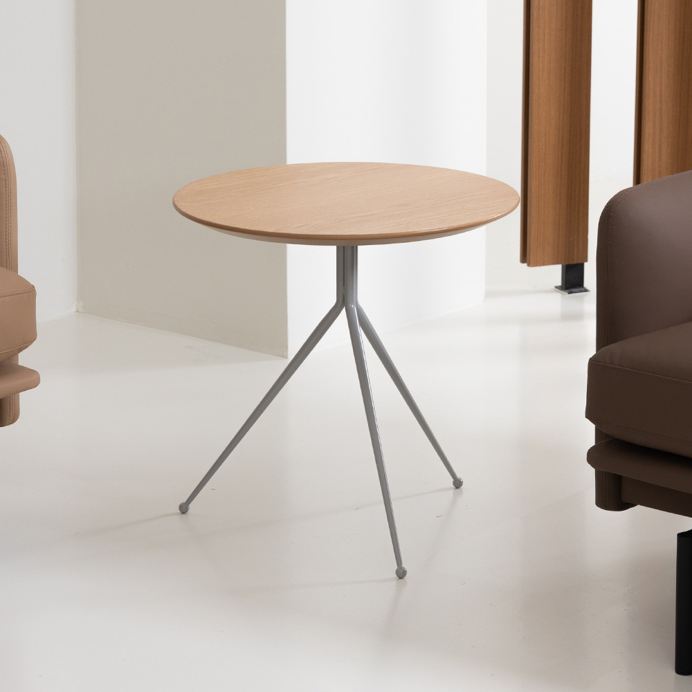 레이 사이드 테이블. Ray side table