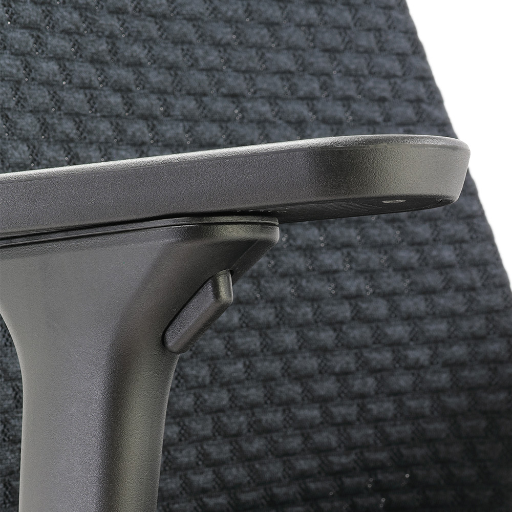 라미 플러스 체어