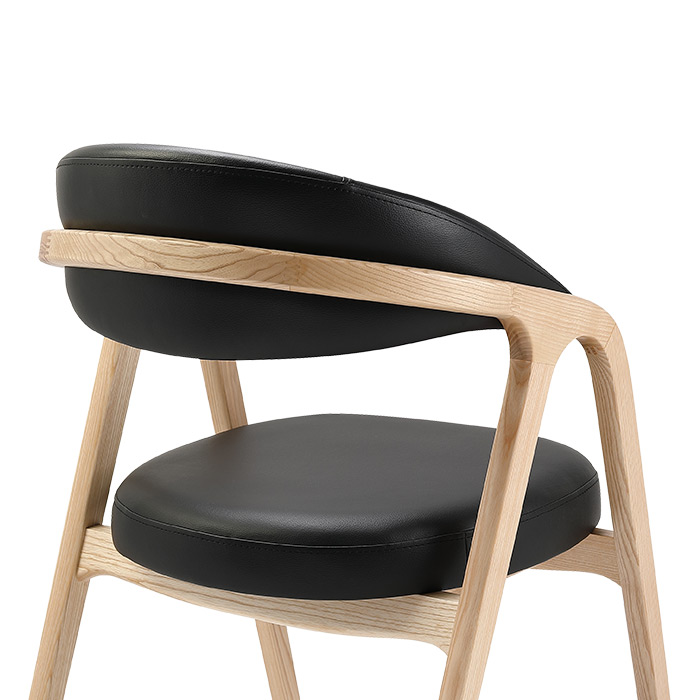 크라마 원목 의자