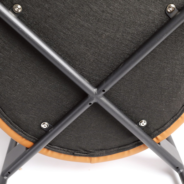 폰스 철재 의자