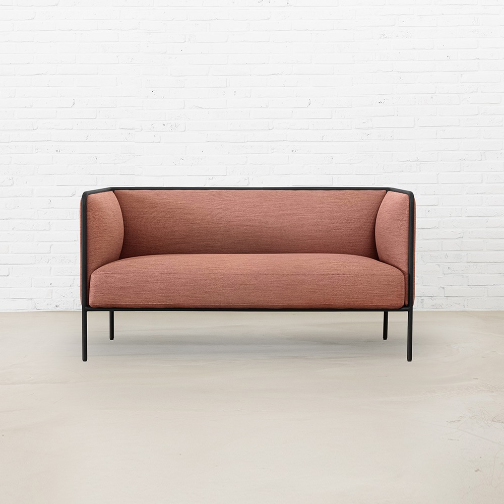 라인 2인 소파. Line 2 seater sofa