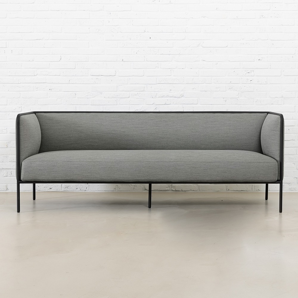 라인 3인 소파. Line 3 seater sofa