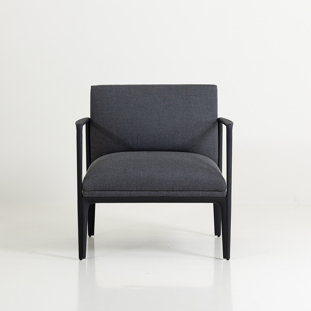 팜 알루미늄 암 소파. Fam Aluminium Arm Sofa