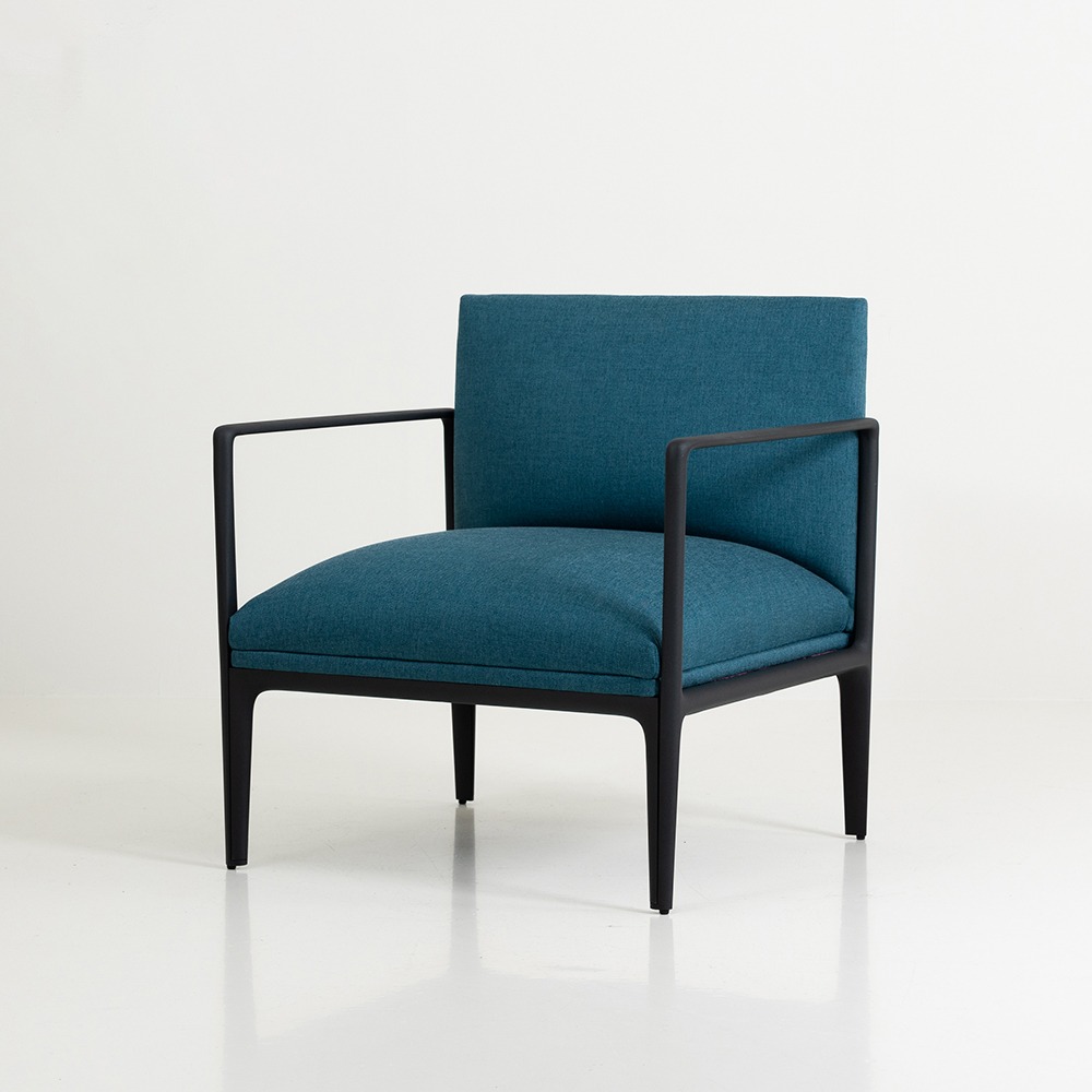 팜 알루미늄 암 소파. Fam Aluminium Arm Sofa