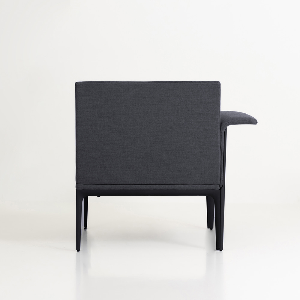 팜 커브드 암 소파[R]. Fam Curved Arm Sofa[Right]