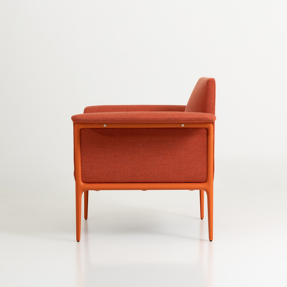 팜 암 소파. Fam Arm Sofa