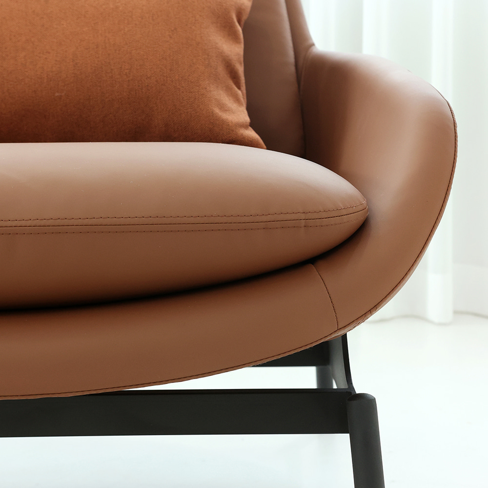 위너 라운지 체어. Winner lounge chair (카멜)