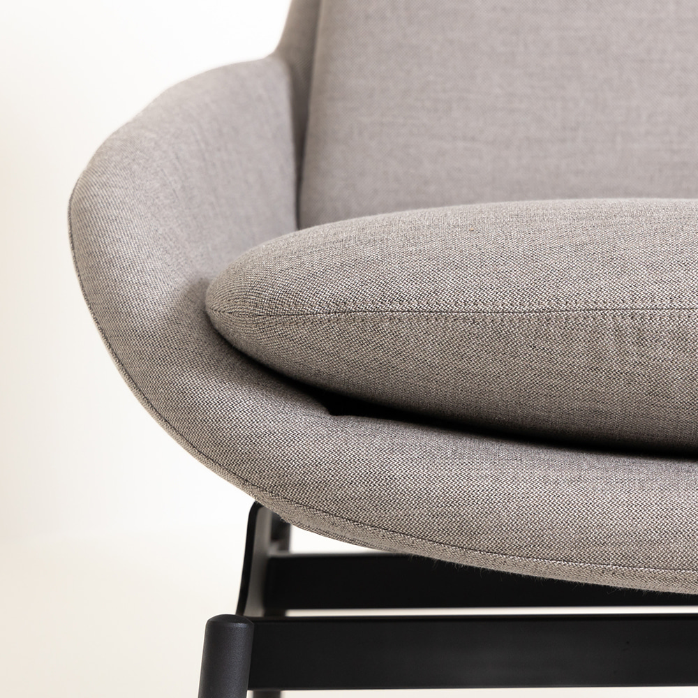 위너 라운지 체어. Winner lounge chair (그레이)