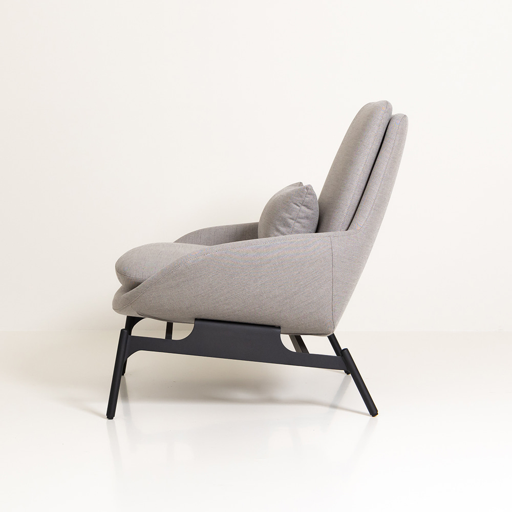 위너 라운지 체어. Winner lounge chair (그레이)