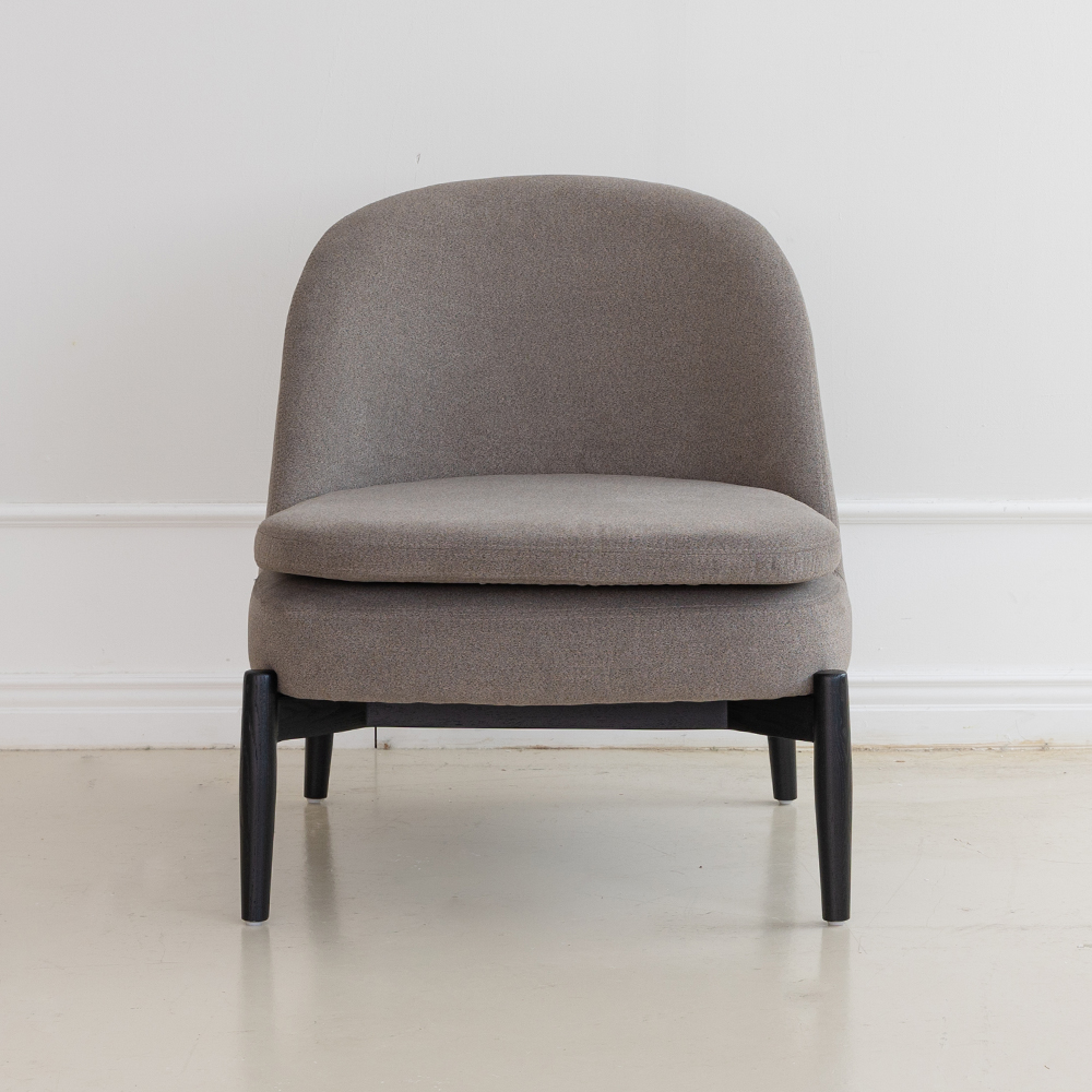 보울 라운지 체어. Bowl lounge chair