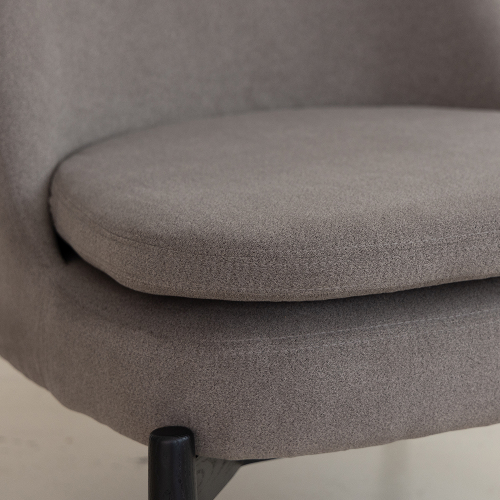 보울 라운지 체어. Bowl lounge chair