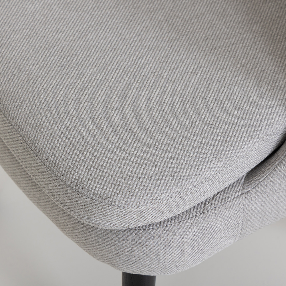 보울 라운지 체어. Bowl lounge chair