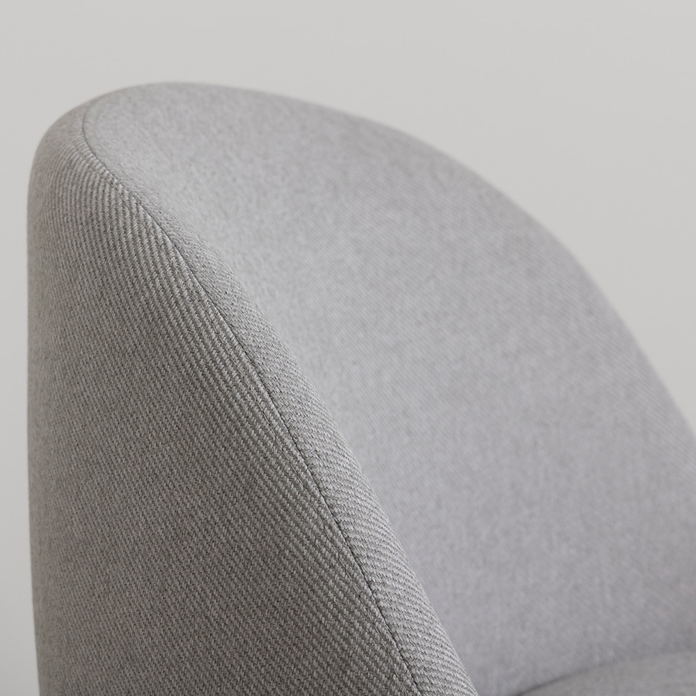 보울 라운지 체어. Bowl lounge chair