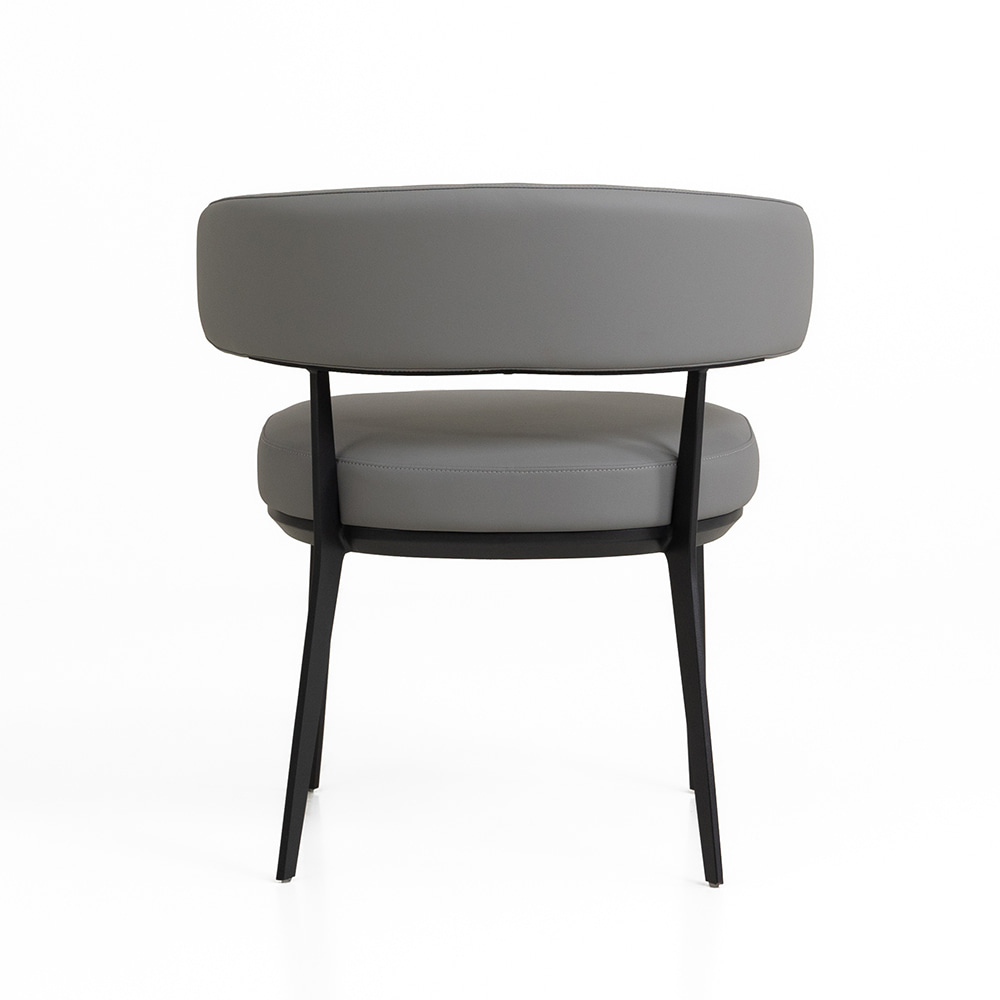 치치 체어. Cicci Chair