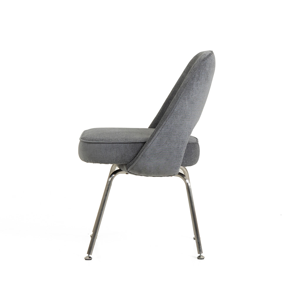 네버 체어. Never Chair