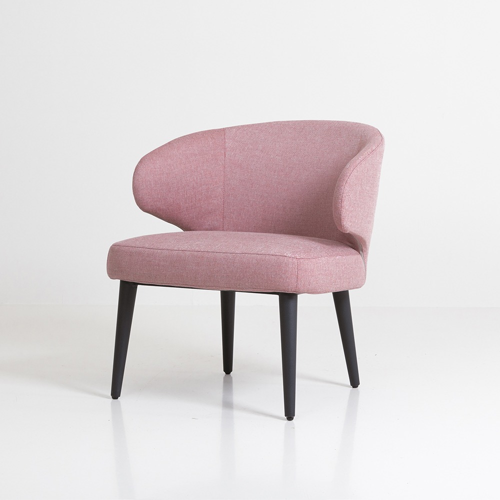 허그 암체어. Hug armchair