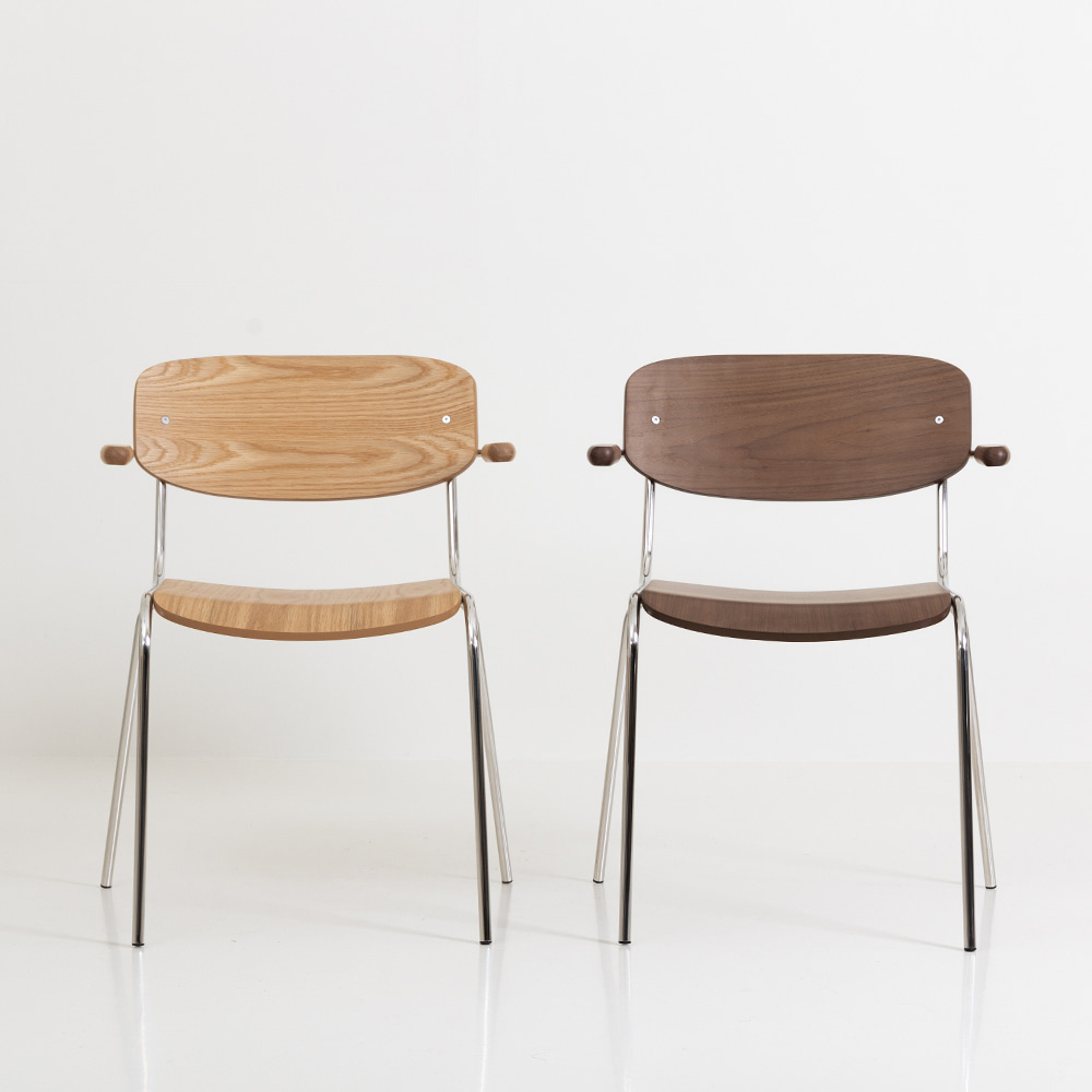 위즈 암체어. Wiz armchair