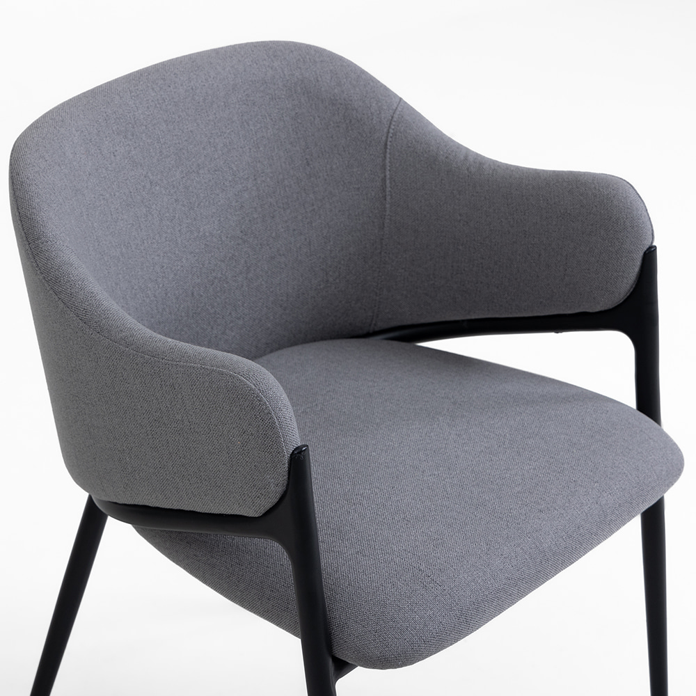 데오 암체어. Deo Armchair