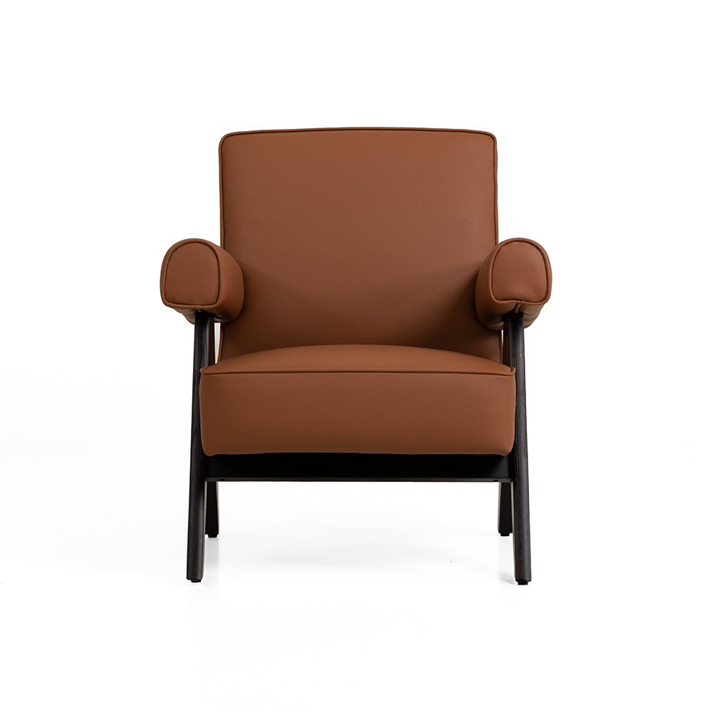 피콜로 라운지 체어. Piccolo Lounge Chair