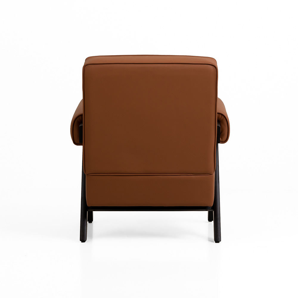 피콜로 라운지 체어. Piccolo Lounge Chair