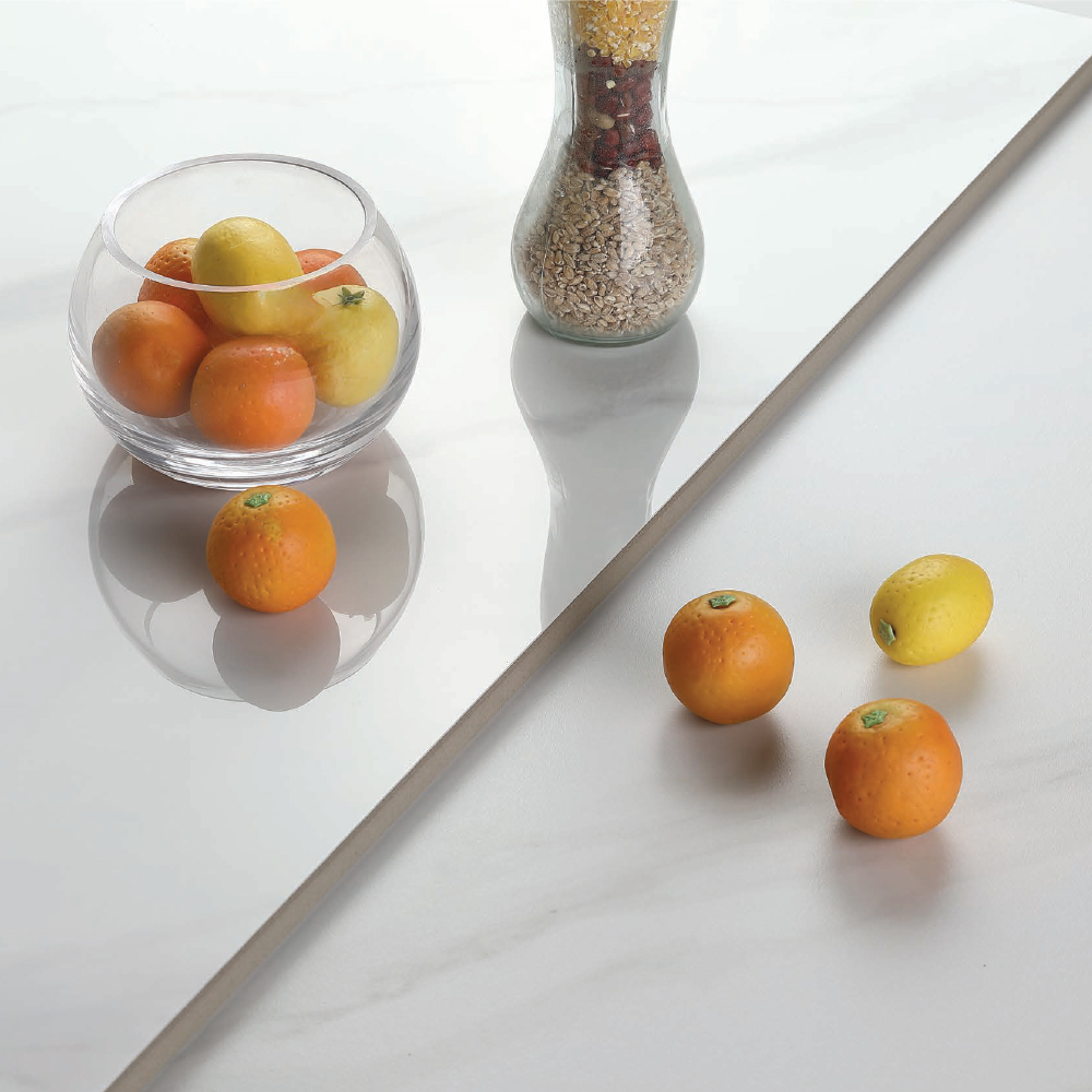 베르소 세라믹 테이블(50R)