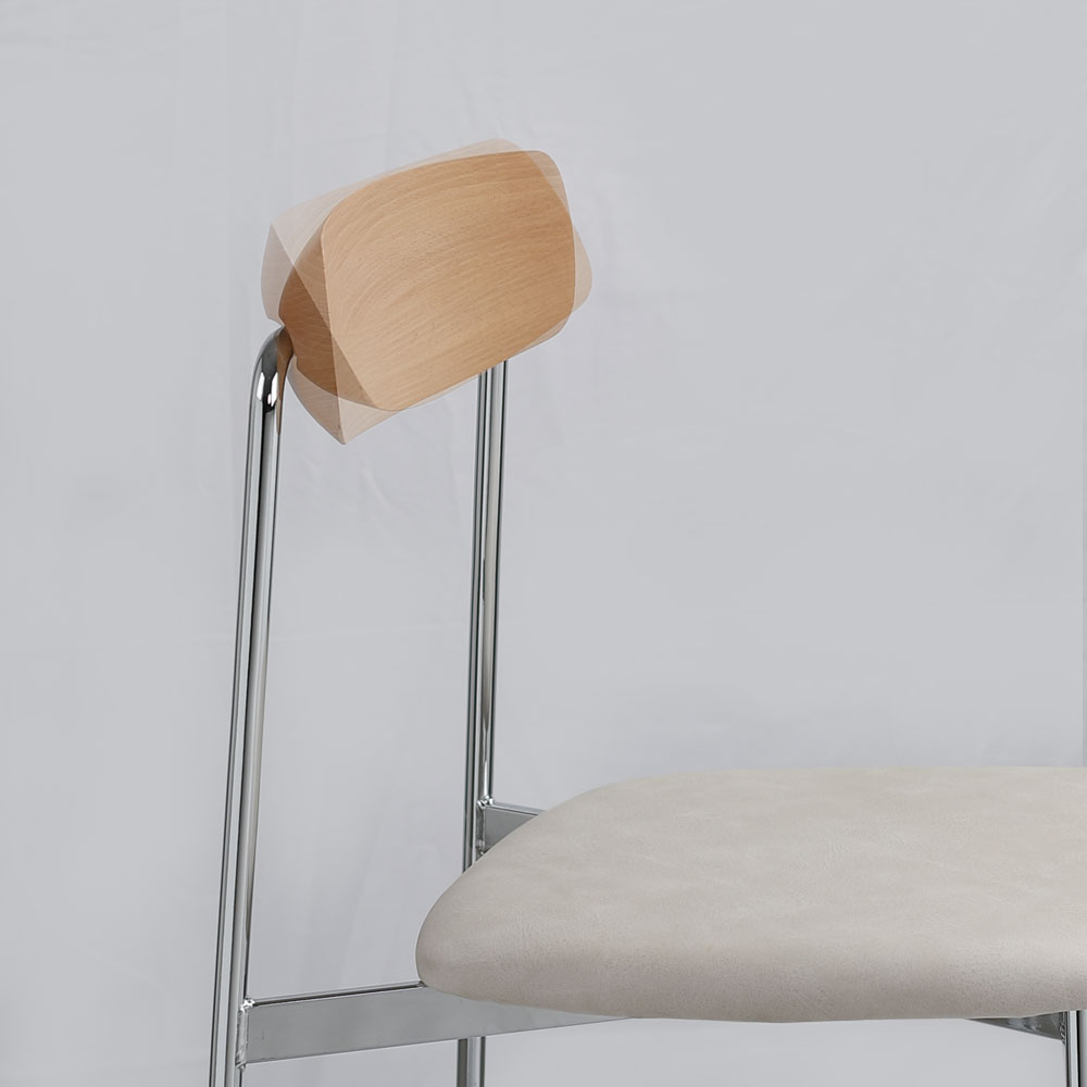 밀로 철제 의자